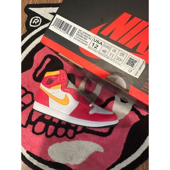 Jordan 1 Retro High OG Light Fusion Red - Picture 8 of 8